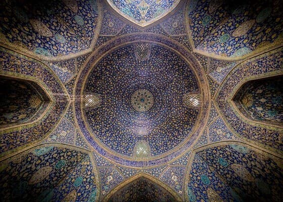 Cúpula de la mezquita de Imam Jomini en Isfahan, Irán