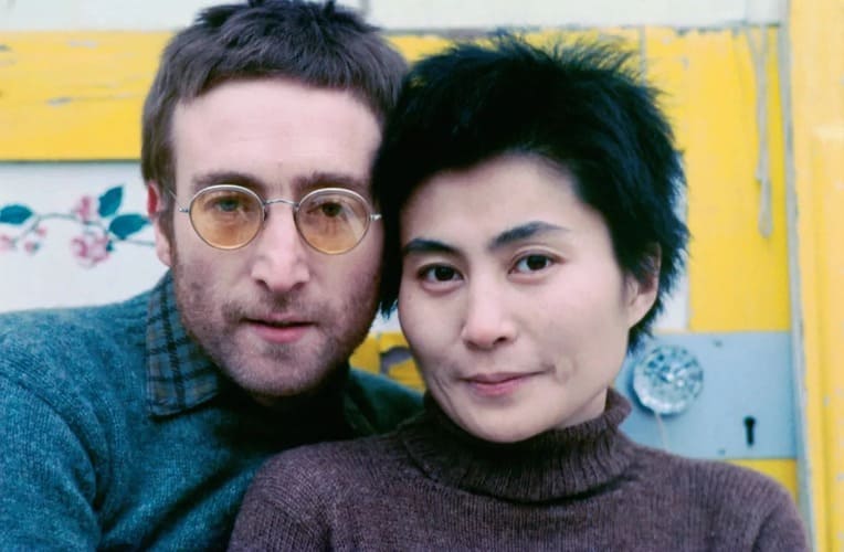 John Lennon & Yoko Ono en enero de 1970. Fotografía de Richard DiLello 