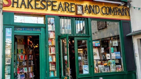 [Imagen: shakespeare-and-company-1701307_1280.jpg?mrf-size=m]