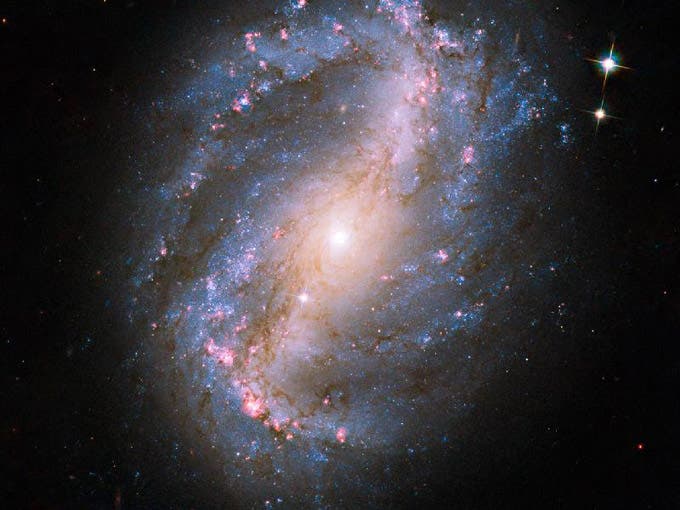 !!hubble-galaxia-espiral NGC 267