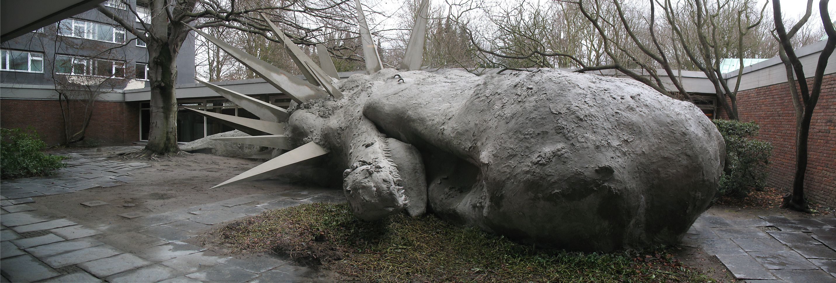 Monstruos Marinos Muertos En El Bosque La Fantastica Obra De Adrian Villar Rojas